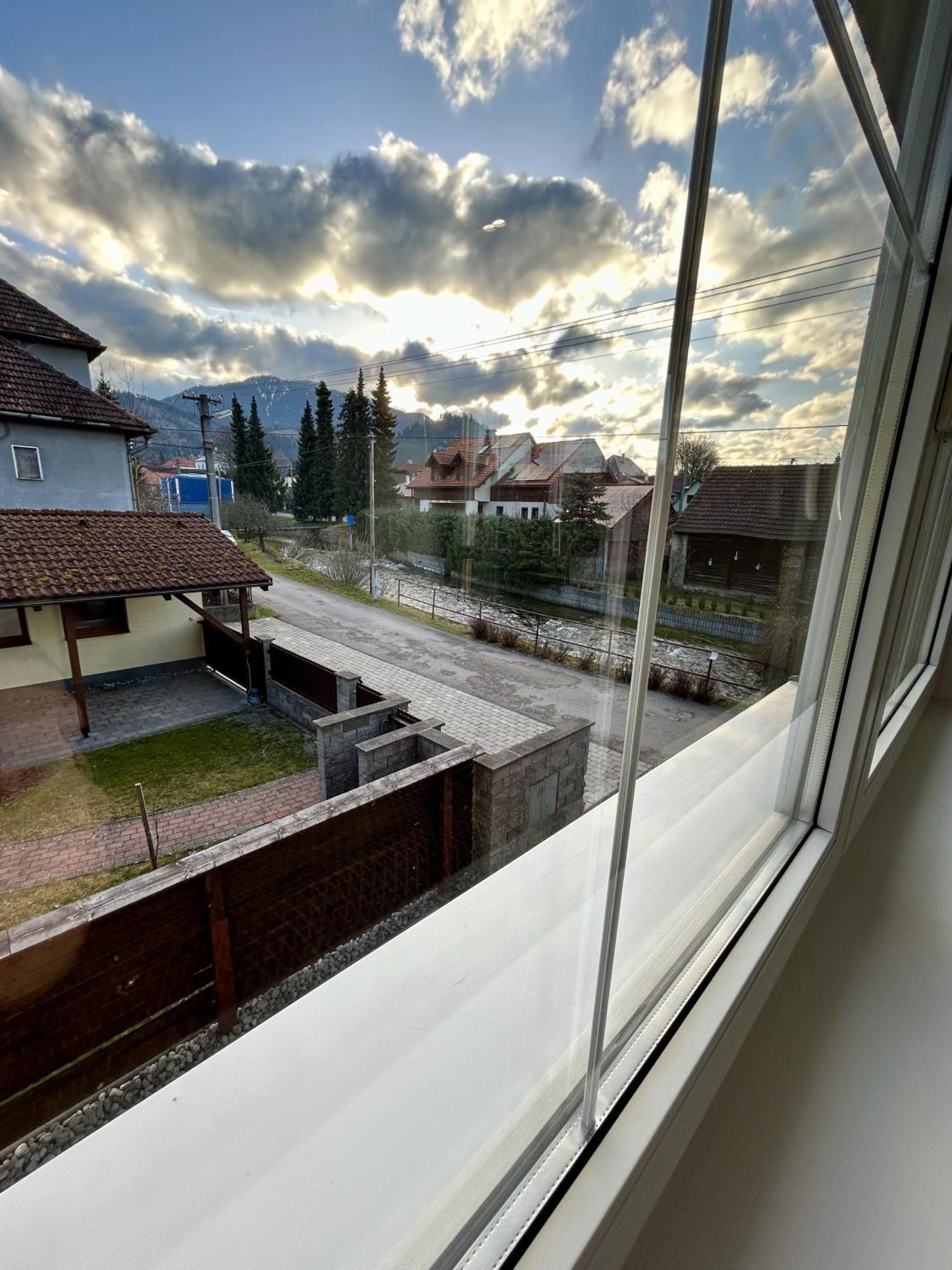 Penzion Za Vodou Liptovský Ján Exteriör bild